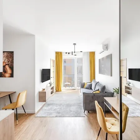 Zalia Kopa Paupys Apartment